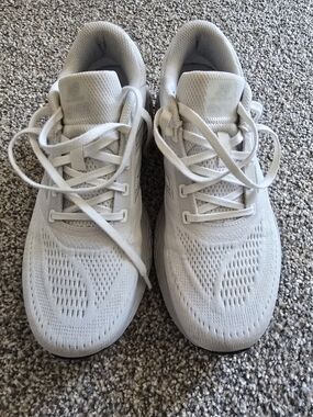 New Balance White Athletic Running Shoes